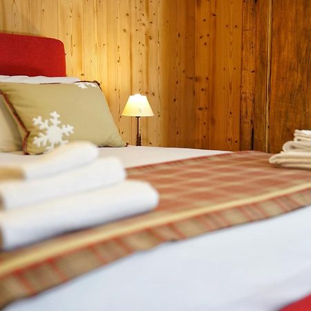 مبيت وإفطار Pontboset Lo Chalet المظهر الخارجي الصورة