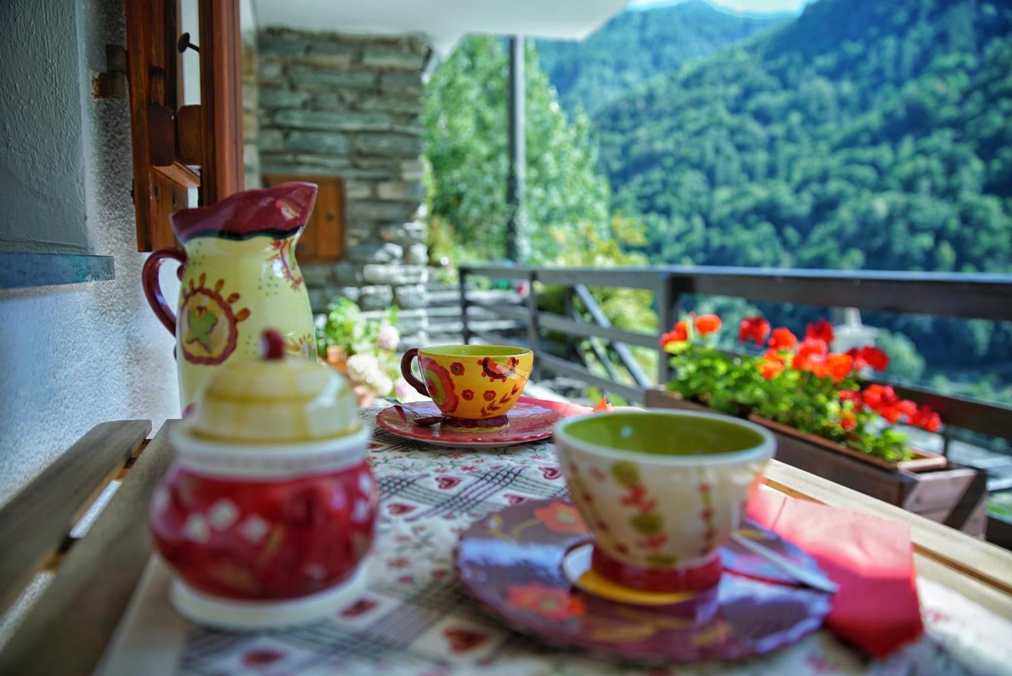 مبيت وإفطار Pontboset Lo Chalet المظهر الخارجي الصورة