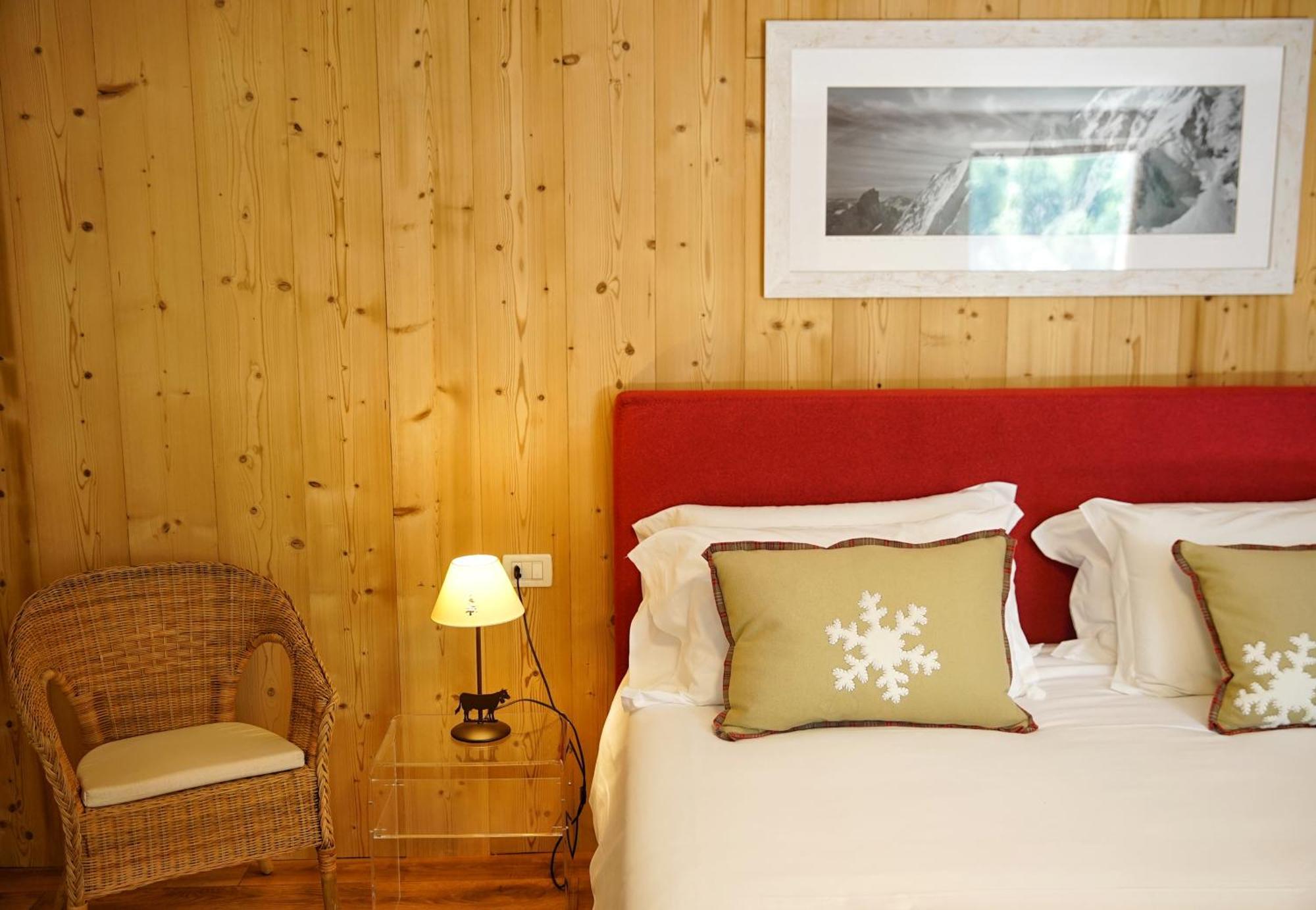 مبيت وإفطار Pontboset Lo Chalet المظهر الخارجي الصورة